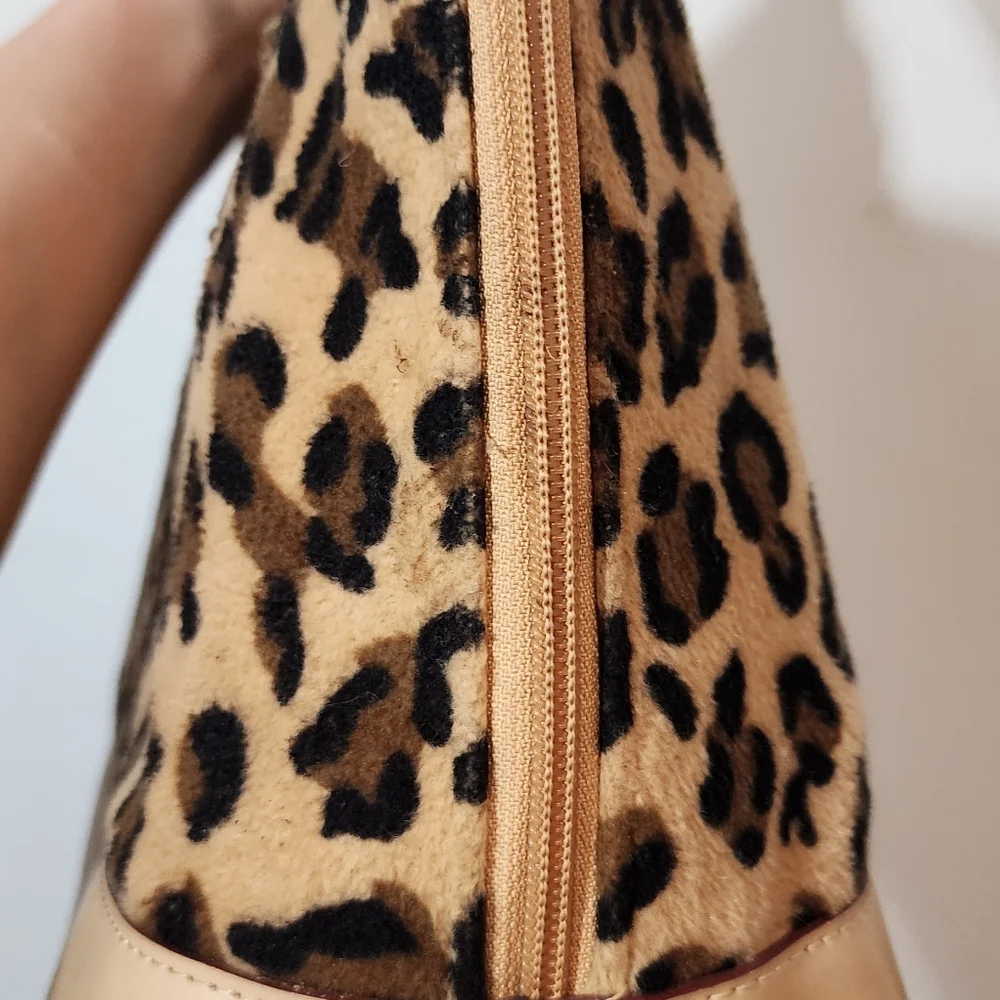 Sold - Picture 4 of 5